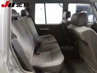 Toyota LAND CRUISER PRADO лот № 6044 оценка R  с аукциона в Японии 3