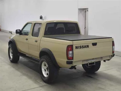 Nissan DATSUN PICKUP