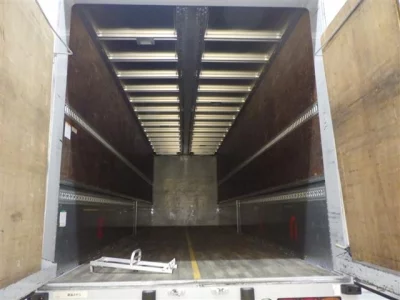 Mitsubishi FUSO TRUCK  с аукциона в Японии