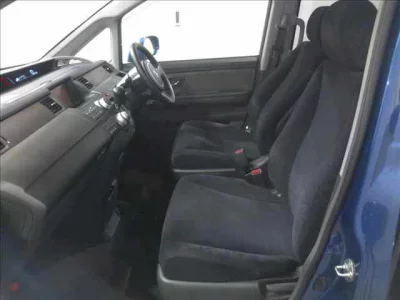 Honda STEP WAGON  с аукциона в Японии