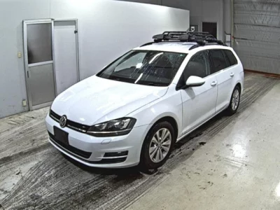 Volkswagen GOLF VARIANT