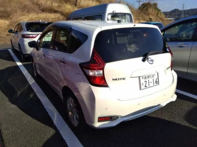Nissan NOTE  с аукциона в Японии