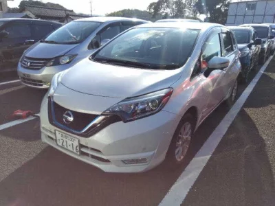 Nissan NOTE  с аукциона в Японии