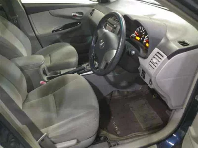 Toyota COROLLA AXIO  с аукциона в Японии