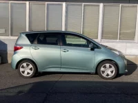 Toyota RACTIS лот № 3012 оценка 3.5  с аукциона в Японии 2