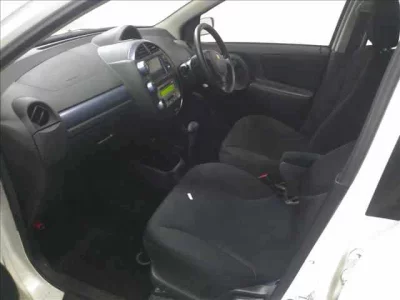 Toyota WILL  с аукциона в Японии