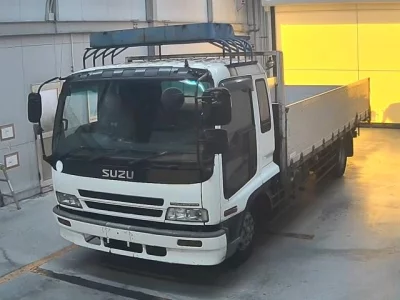 Isuzu FORWARD  с аукциона в Японии