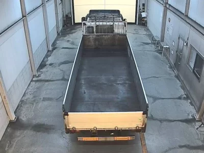 Isuzu FORWARD  с аукциона в Японии