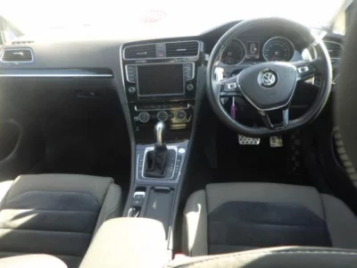 Volkswagen GOLF VARIANT  с аукциона в Японии
