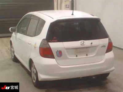 Honda FIT  с аукциона в Японии