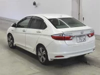 Honda GRACE лот № 90003 оценка X  с аукциона в Японии 1