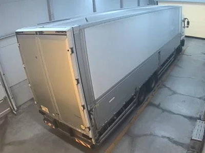 Mitsubishi FUSO TRUCK  с аукциона в Японии