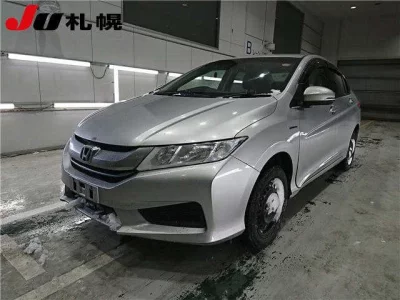 Honda GRACE  с аукциона в Японии