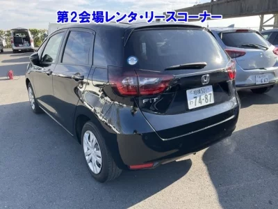 Honda FIT  с аукциона в Японии