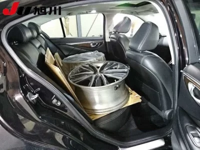 Nissan SKYLINE  с аукциона в Японии