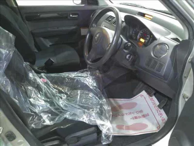 Suzuki SWIFT  с аукциона в Японии