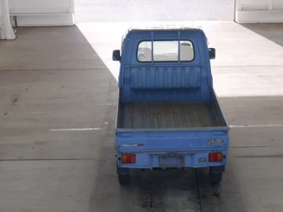 Daihatsu HIJET TRUCK  с аукциона в Японии