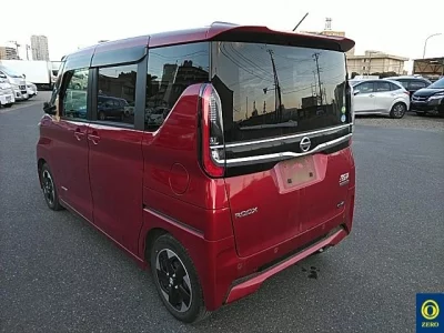 Nissan ROOX  с аукциона в Японии