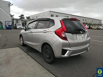 Honda FIT  с аукциона в Японии