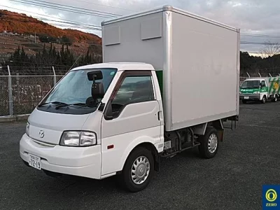 Mazda BONGO  с аукциона в Японии