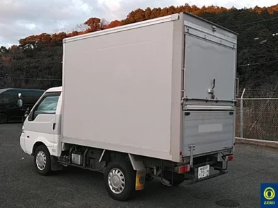 Mazda BONGO  с аукциона в Японии