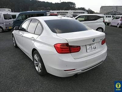 BMW 3-Series  с аукциона в Японии