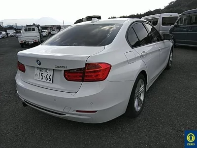 BMW 3-Series  с аукциона в Японии