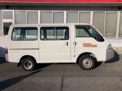 Mazda BONGO VAN