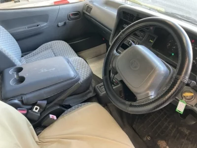 Toyota HIACE VAN  с аукциона в Японии