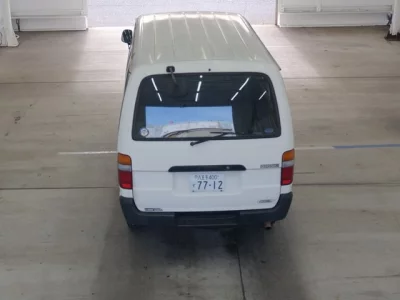 Toyota HIACE VAN  с аукциона в Японии