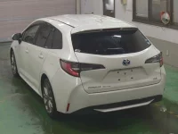 Toyota COROLLA TOURING лот № 3005 оценка 4  с аукциона в Японии 1