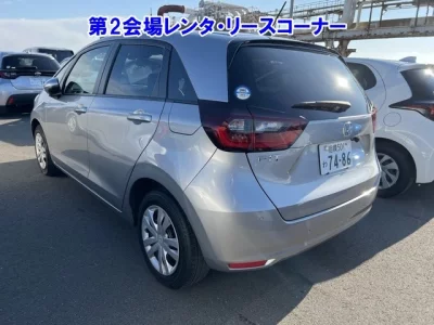 Honda FIT  с аукциона в Японии