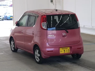Nissan MOCO  с аукциона в Японии