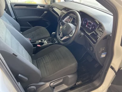 Volkswagen GOLF TOURAN  с аукциона в Японии