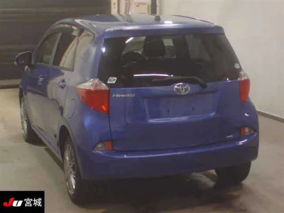 Toyota RACTIS  с аукциона в Японии