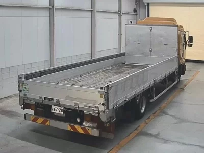 Isuzu FORWARD  с аукциона в Японии