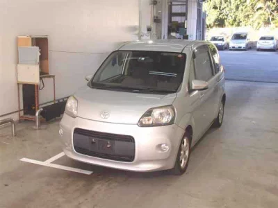 Toyota PORTE  с аукциона в Японии