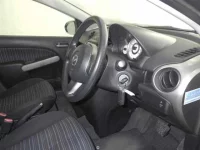 Mazda DEMIO лот № 1043 оценка 3.5  с аукциона в Японии 2