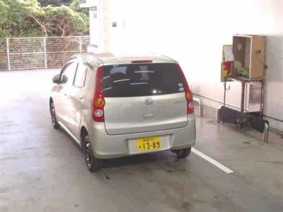 Daihatsu MIRA  с аукциона в Японии