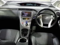 Toyota PRIUS PHV лот № 2127 оценка 3.5  с аукциона в Японии 2
