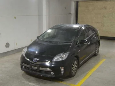 Toyota PRIUS PHV  с аукциона в Японии
