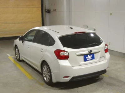 Subaru IMPREZA  с аукциона в Японии