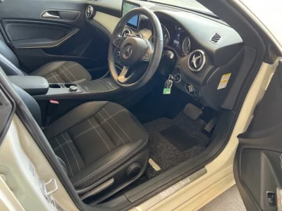 Mercedes-Benz CLA CLASS