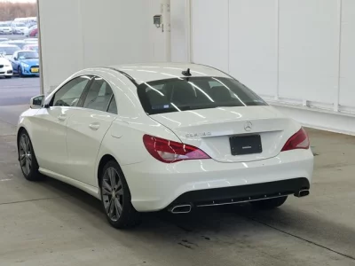 Mercedes-Benz CLA CLASS