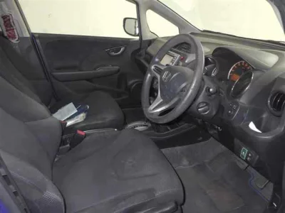 Honda FIT  с аукциона в Японии