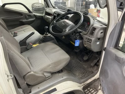 Toyota DYNA  с аукциона в Японии