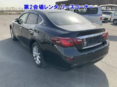 Nissan FUGA  с аукциона в Японии