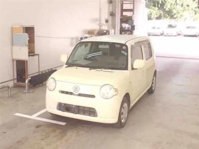 Daihatsu MIRA  с аукциона в Японии