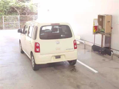 Daihatsu MIRA  с аукциона в Японии