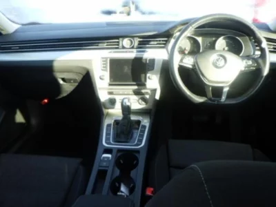 Volkswagen PASSAT VARIANT  с аукциона в Японии